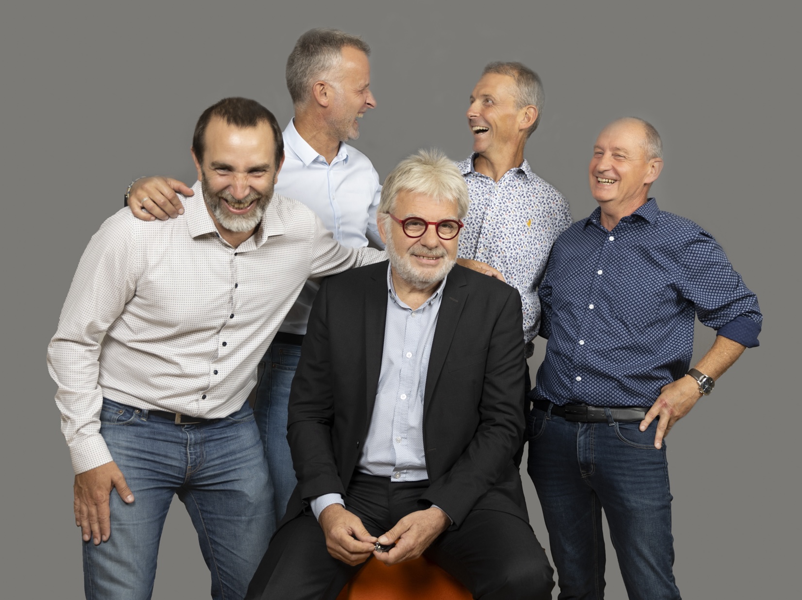 Photo direction direction attineos groupe